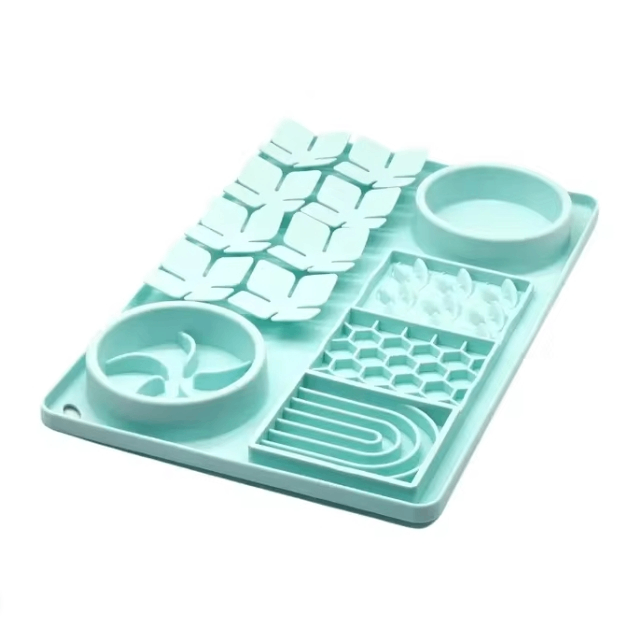 Tappetino Slow Feeder 4-in-1 per Cani e Gatti